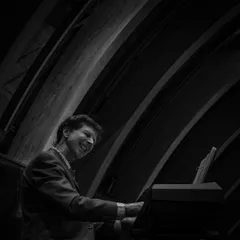 Portrait of Roger Wilder.
