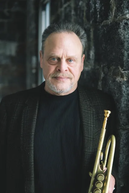 Portrait of Stan Kessler.